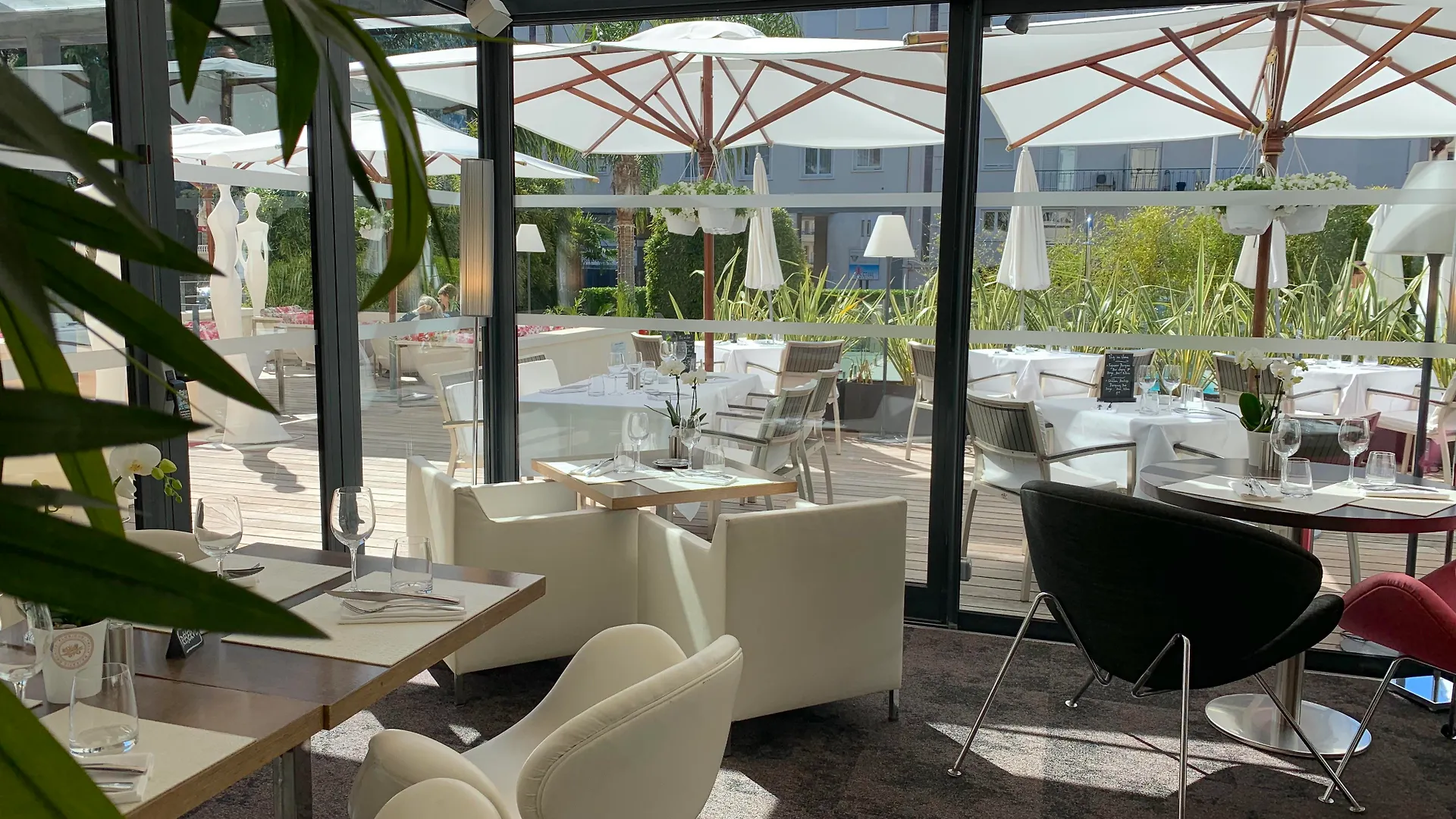 Hotel Le Canberra Cannes 4*,  France