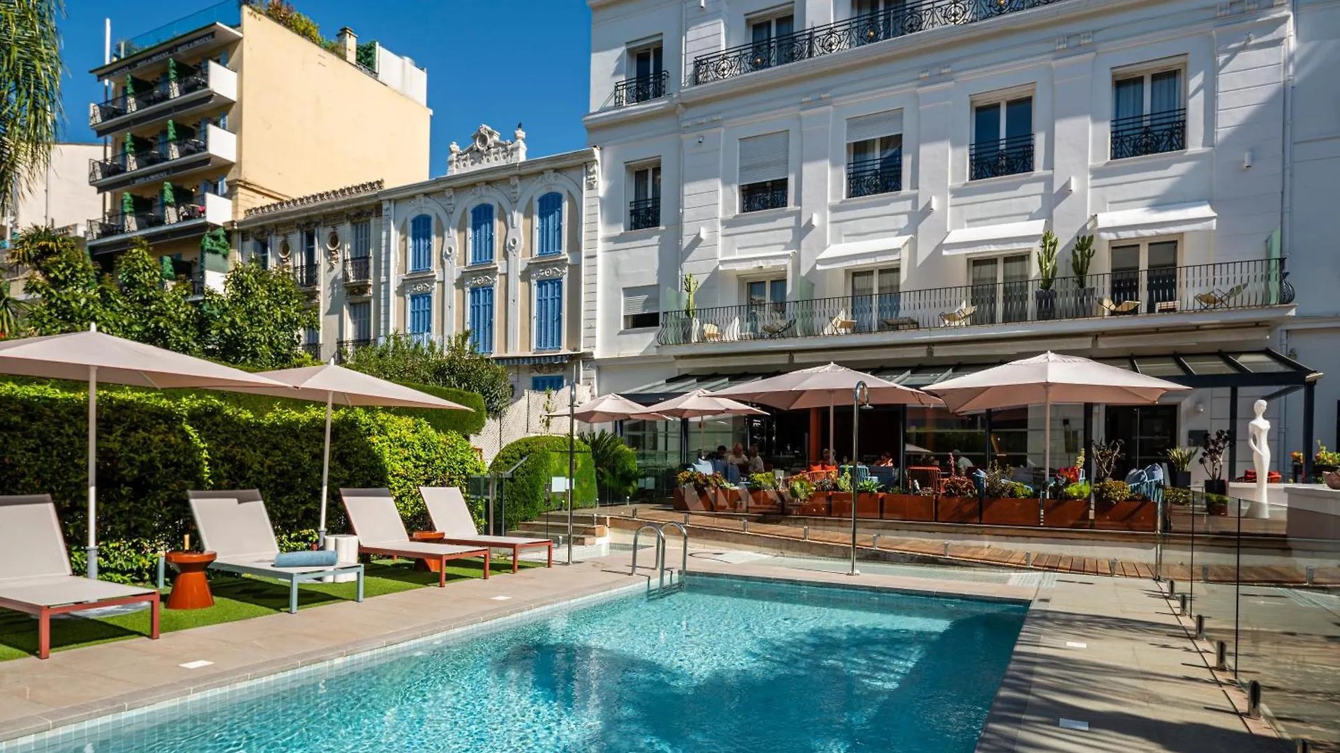 Hotel Le Canberra location
