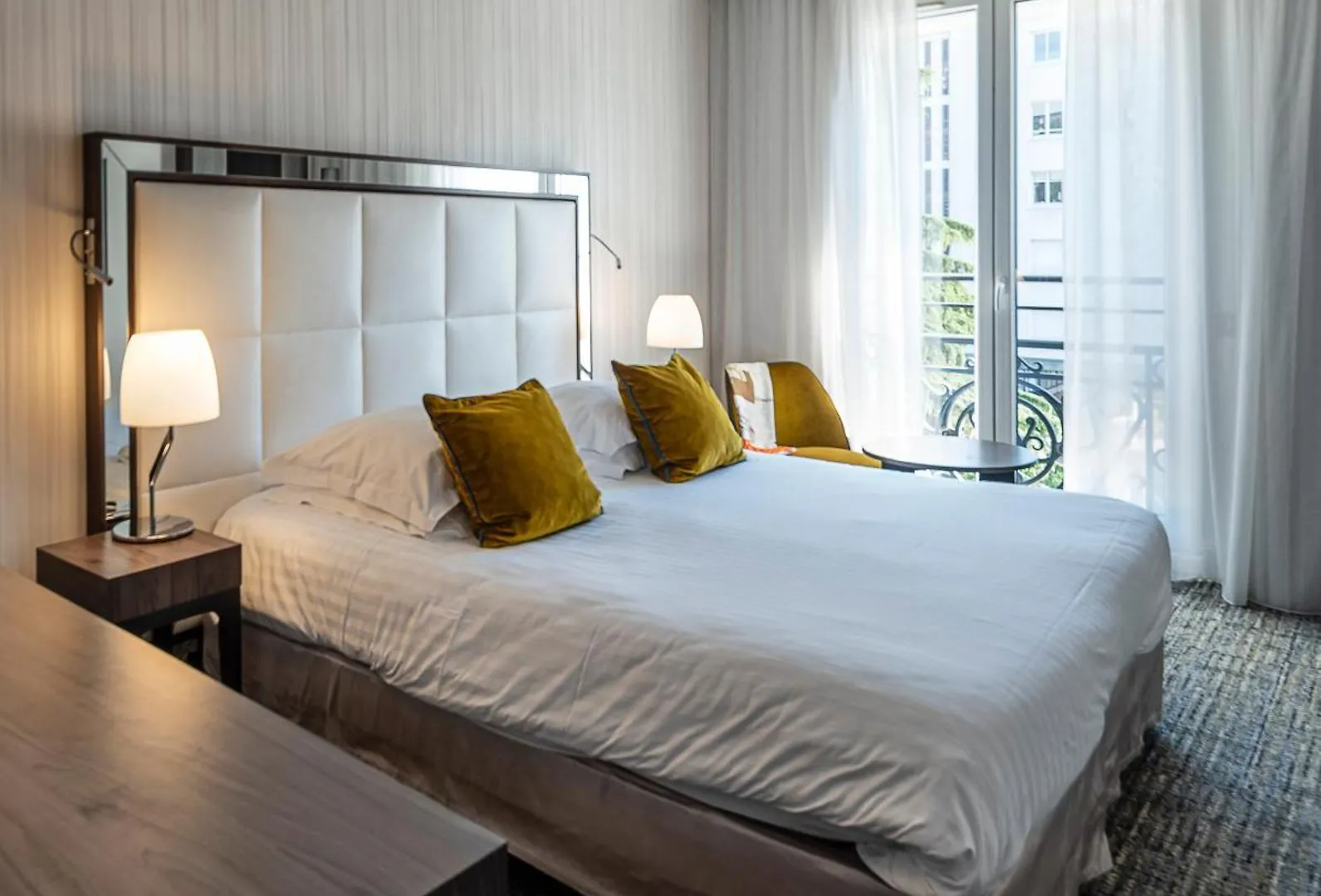 Hotel Le Canberra Cannes 4*,  France