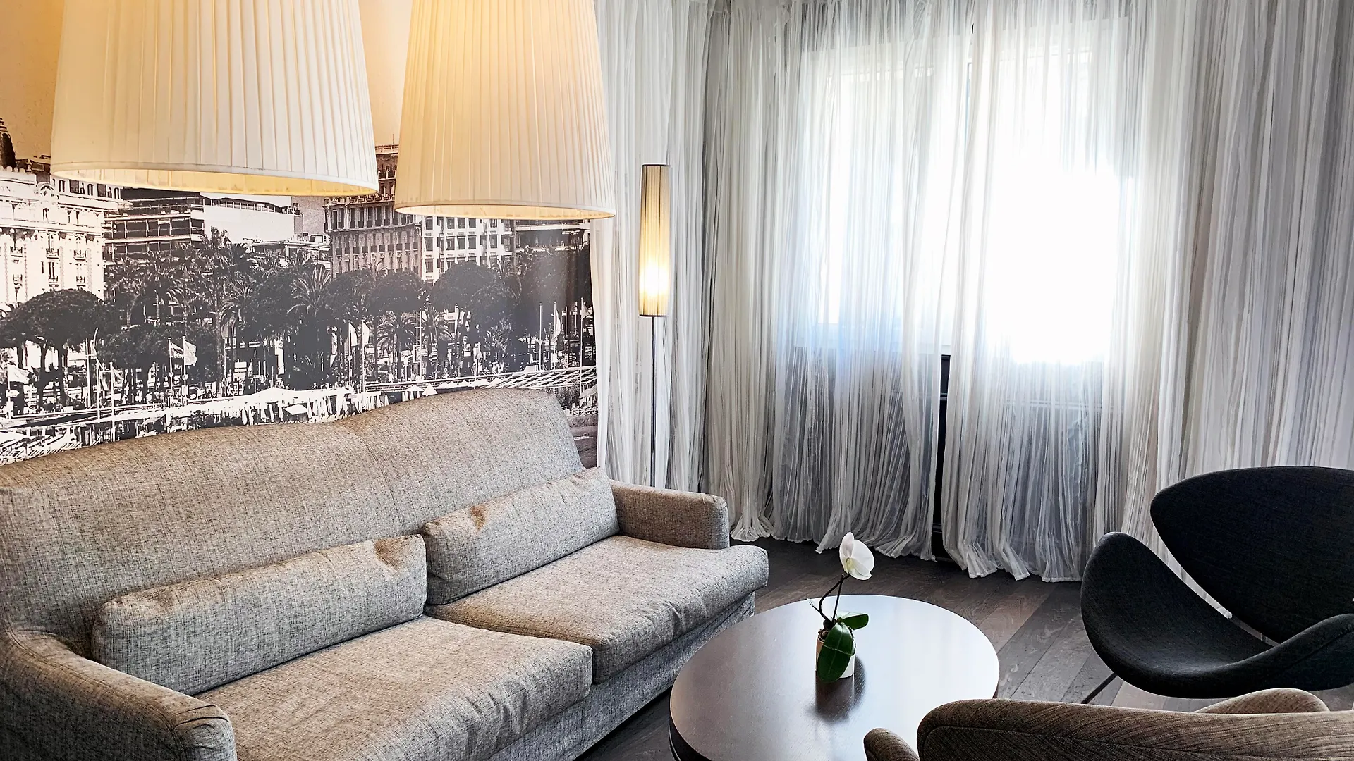 Hôtel Le Canberra Cannes Hotel